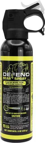 DDW DEFEND BEAR SPRAY 8OZ. 1 DDW DEFEND BEAR SPRAY 8OZ.